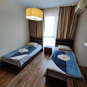 https://europroperties-golden-line.goldensandshotels.net