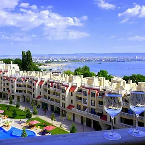 https://apartments-in-complex-varna-south-bay-beach.varna-hotels.com